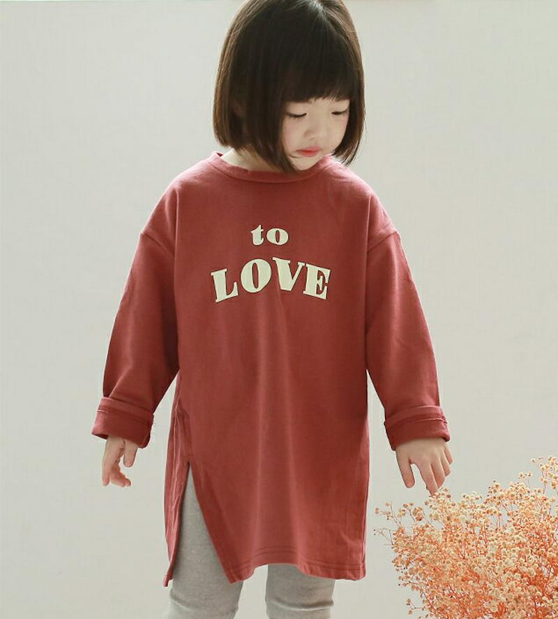 LOVEロング長袖Tシャツ・p006249 キッズ【3~8才】【tops】【トップス Tシャツ 長袖 ロゴ ロンT シンプル カジュアル　ラフ ゆったり 女の子 男の子 春 秋 韓国 韓国子供服 子供 こども 子供服 こども服】【KIDS】