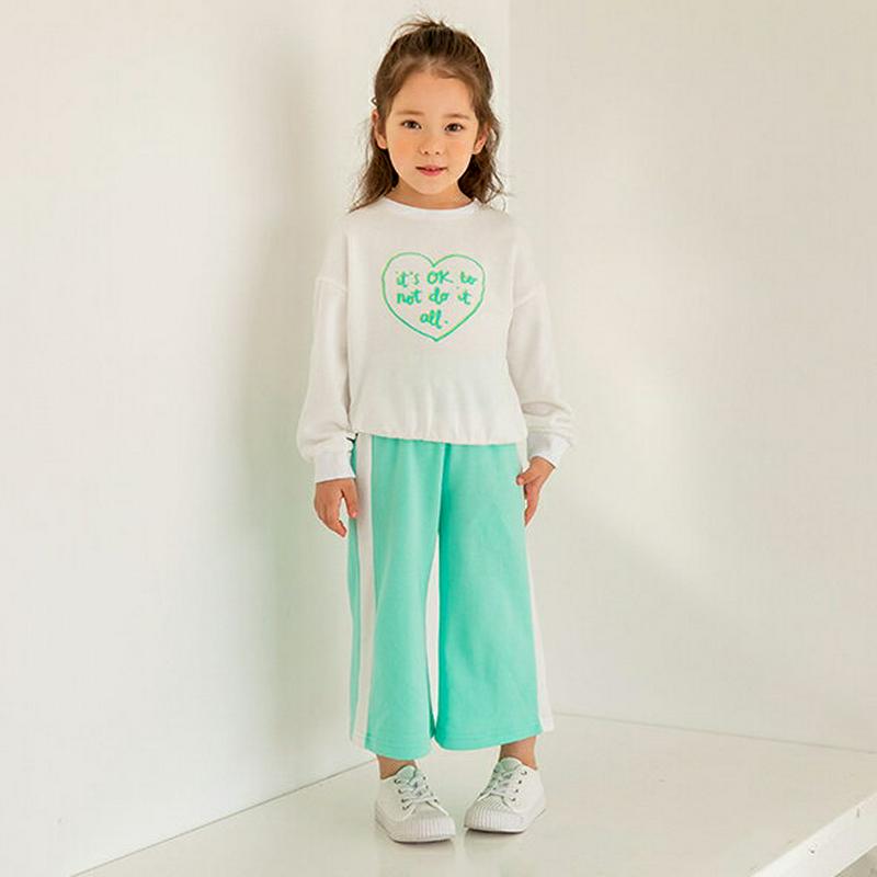 【新作10%OFF】ハートレタリングスウェット&パンツSET(ホワイト)・p006232 キッズ【3~8才】【set】【セットア