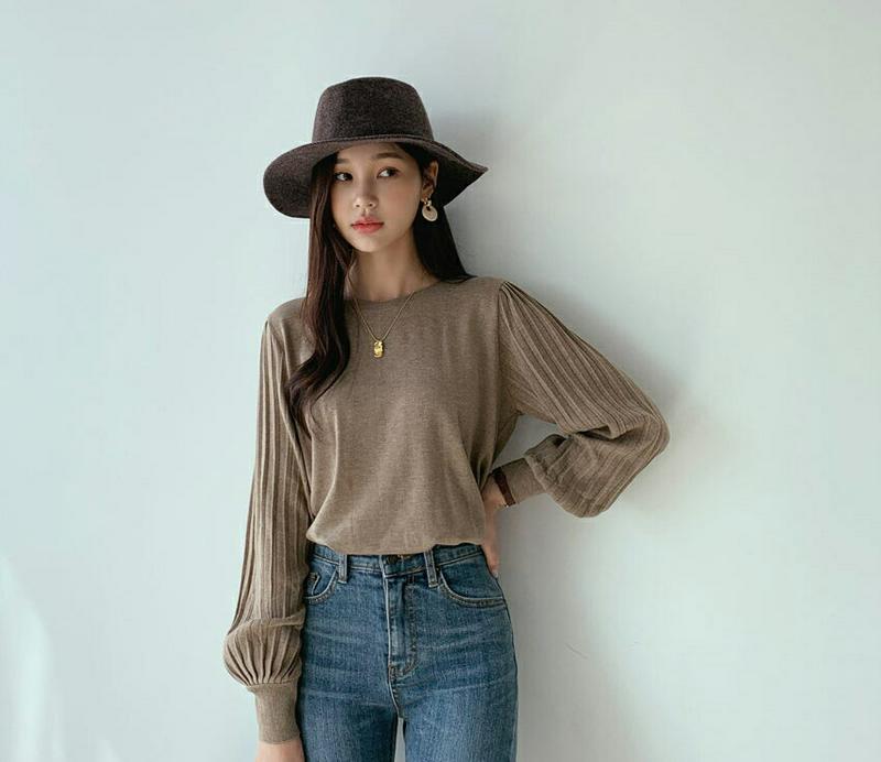 ≪人気商品再入荷≫プリーツスリーブニット・全5色・b60816 レディース【tops】 韓国ファッション トップス ニット ニットトップス プリーツ プリーツスリーブ 長袖 ラウンドネック シンプル ラフ プルオーバー 単色 無地 秋 冬 年上