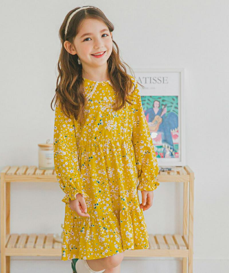 カラーティアード花柄ワンピース(イエロー)・p006225 キッズ【3~8才】【ops】【ワンピース ミディ丈 ミディワンピース 長袖 花柄 フラワー 黄色 ティアード 可愛い かわいい 女の子 春 秋 韓国 韓国子供服 子供 こども 子供服 こども服】【KIDS】
