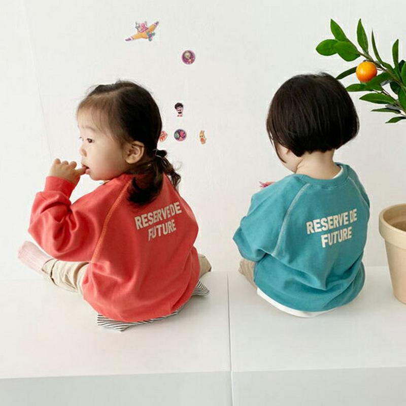 バックレタリングステッチスウェット・p006789 キッズ【3~8才】【tops】【トップス スウェット　トレーナー 長袖 バックロゴ ロゴ レタリング バックシャン ステッチ 女の子 男の子 春 秋 冬 韓国 韓国子供服 子供 こども 子供服 こども服】【KIDS】