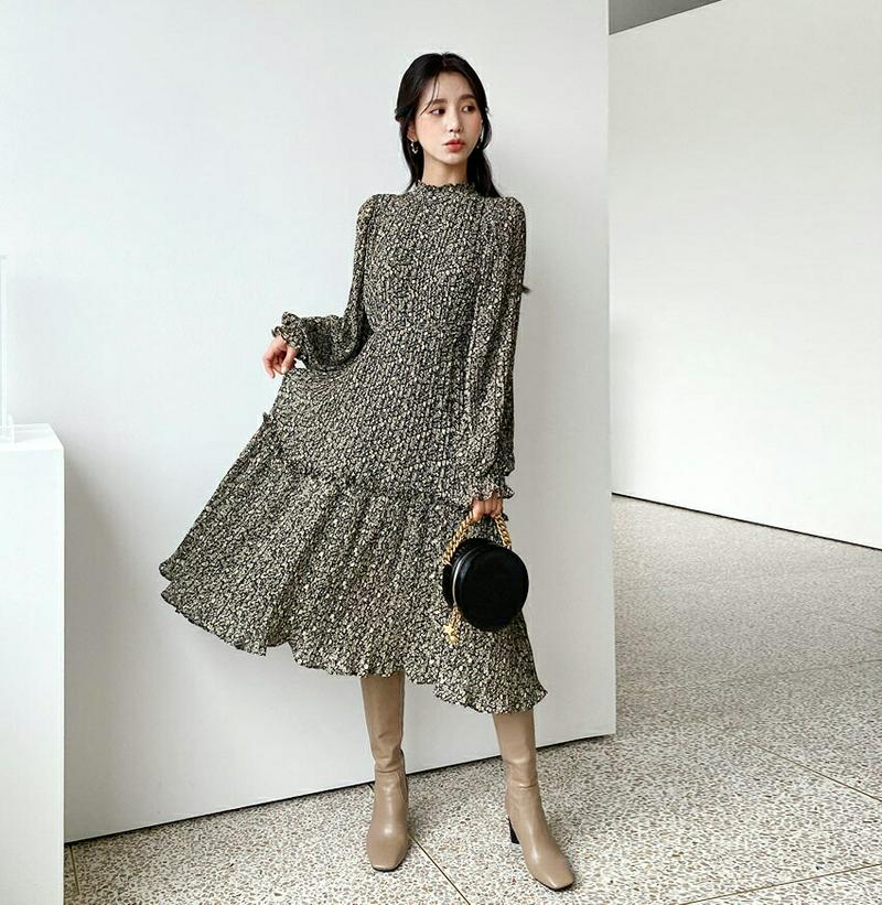 ストラップ付フリルプリーツワンピース・全2色・b56918 レディース【ops】【韓国 ファッション ワンピース ロングワンピー