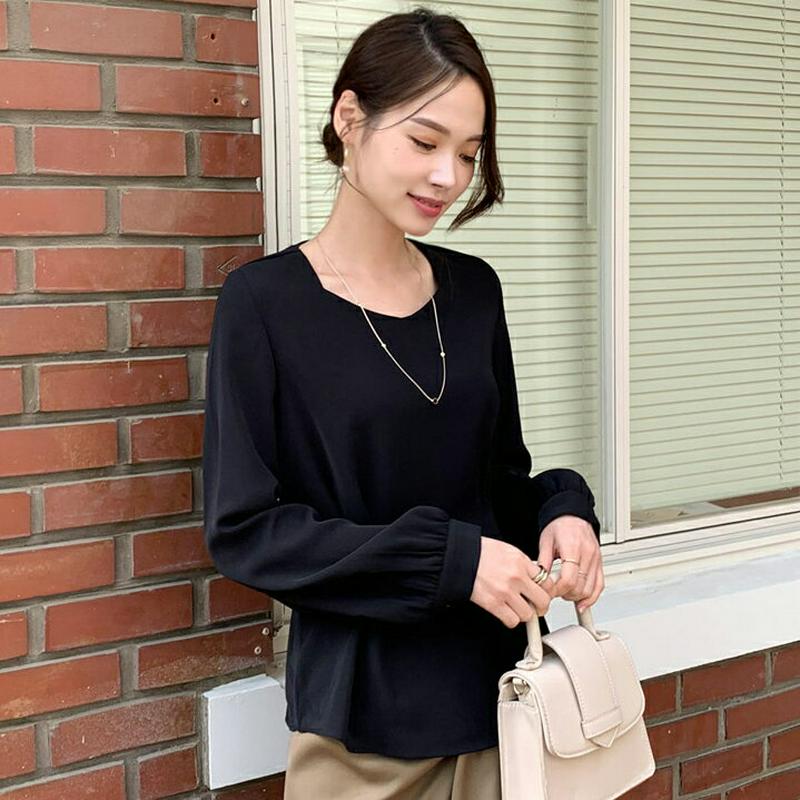 【新作10%OFF】スクエアVネックタックブラウス・全2色・t64408 レディース【bl】【韓国 ファッション トップス ブラ