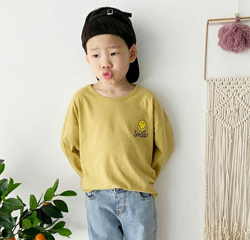 バックスマイルTシャツ・p006252 キッズ【3~8才】【tops】【トップス Tシャツ 長袖 ロンT スマイル バックシャン バックロゴ カジュアル ラフ 女の子 男の子 春 秋 韓国 韓国子供服 子供 こども 子供服 こども服】【KIDS】