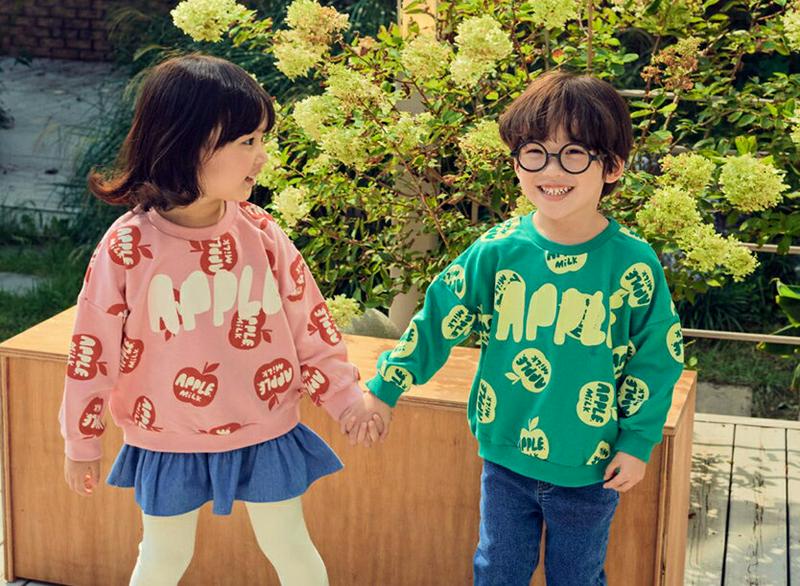 【只今10%OFF】APPLEパターンスウェット u06710 キッズ 【3~8才】【tops】【韓国 ファッション トップス 