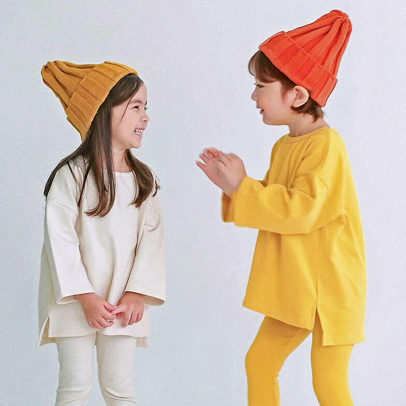 スリットTシャツ p007641 キッズ 【3~8才】【tops】【韓国 ファッション トップス Tシャツ カットソー ラウンドネック 長袖 無地 女の子 男の子 ユニセックスキッズ 子供 子供用 幼稚園 通学 通園 小学生 春 秋 冬】【KIDS】