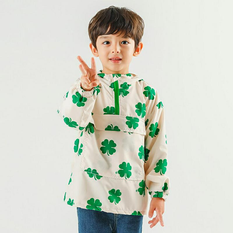 クローバーポケットフーディ p007281 キッズ 【3~8才】【tops】【韓国 ファッション トップス フード フーディー スウェット トレーナー Tシャツ 長袖 ロゴ 女の子 男の子 ユニセックス ルーズキッズ 子供 子供用 幼稚園 通学 通園 春 秋 冬】【KIDS】