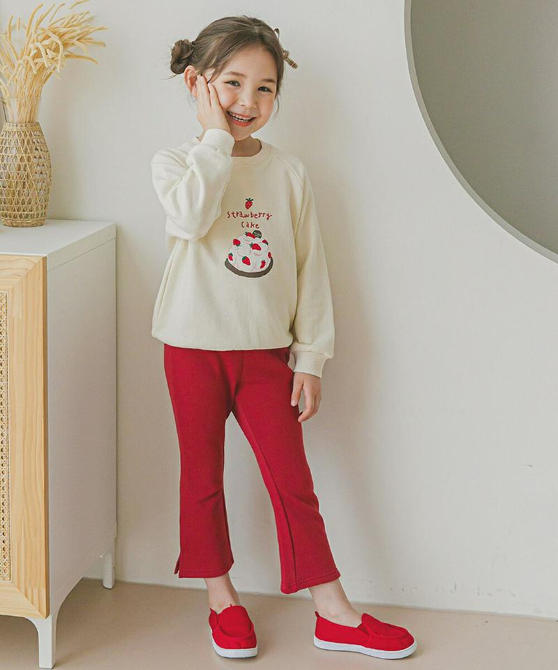 ケーキスウェット&スリットパンツ(レッド)・p006657 キッズ【3~8才】【set】【セットアップ setup トップス 長袖 トレーナー スウェット パンツ ズボン スリット カジュアル かわいい 女の子 春 秋 韓国 韓国子供服 こども 子供服 こども服】【KIDS】