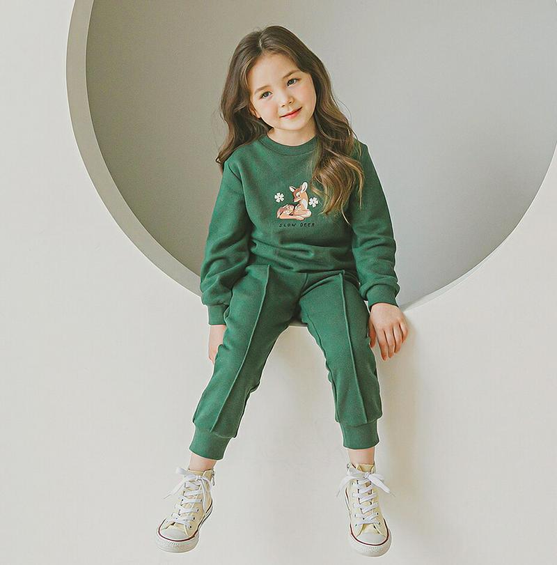 DEERスウェット上下SET(グリーン)・p006663 キッズ【3~8才】【set】【セットアップ setup トップス スウェット トレーナー 長袖 ズボン パンツ カジュアル ラフ 女の子 男の子 春 秋 冬 韓国 韓国子供服 子供 こども 子供服 こども服】【KIDS】