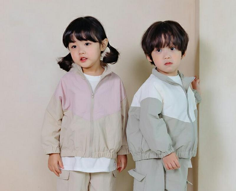 【キッズ10%OFF】コントラストナイロンジャンパー・u06855 キッズ【3~8才】【jk】【ジャンパー アウター コントラス