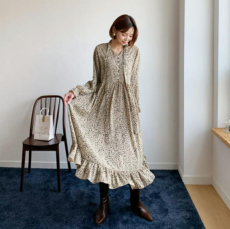 リボンレオパードワンピース・全2色・b56028 レディース【ops】【韓国 ファッション ワンピース ロングワンピース 長袖 ロングスリーブ リボン ネックリボン レオパード柄 ヒョウ柄 ボタン Vネック フレア 揺れ感 体型カバー シンプル 大人 秋 冬】