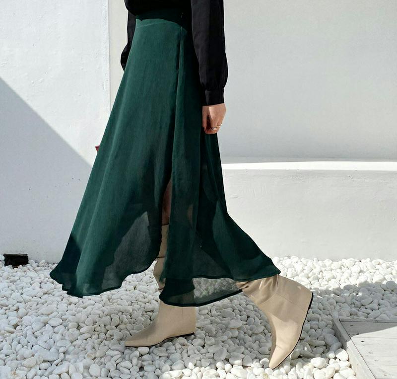 シフォンスリットスカート・全2色・e64608 レディース【sk】 韓国ファッション ボトムス スカート ロングスカート シフォン スリット カラーアイテム フレア アンバランス バックゴム 揺れ感 シンプル 単色 無地 大人 フェミニン 上品 春 秋 HIHOLLI クリスマス