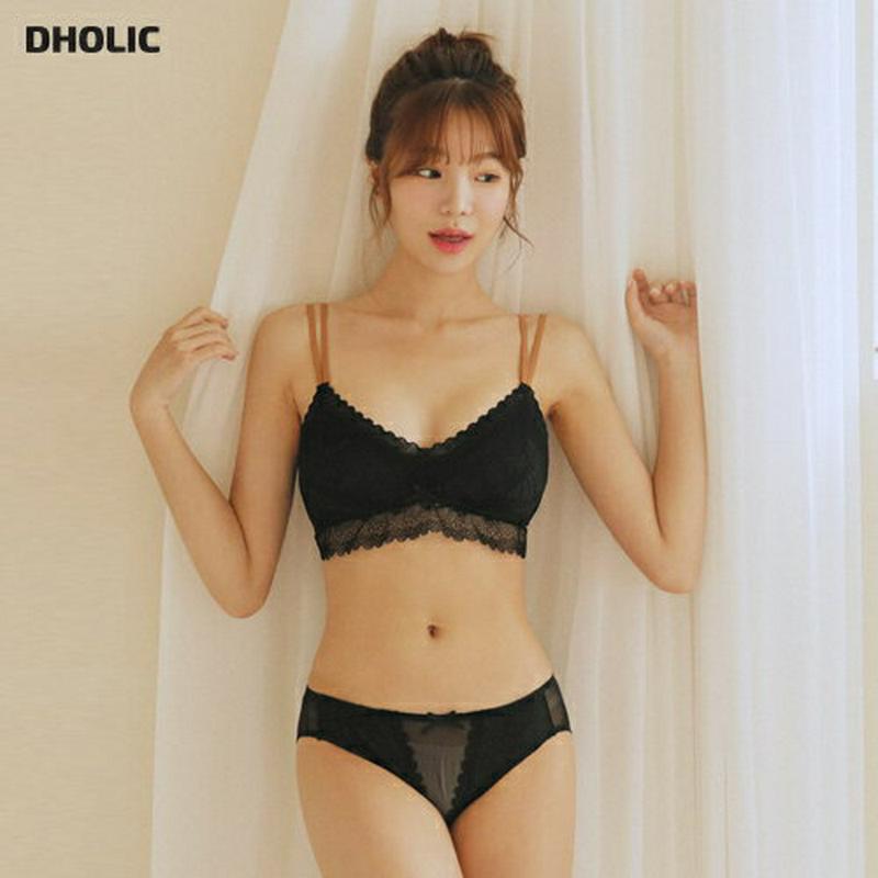 【只今10%OFF】配色ストラップブラ&ショーツSET・全2色・e44222 レディース【uw】【韓国 ファッション アンダーウェア ランジェリー 下着 セット 上下セット ブラ ブラジャー ショーツ パンツ ダブル ストラップ 配色 リボン ノンワイヤー レース シースルー 透け感 大人】