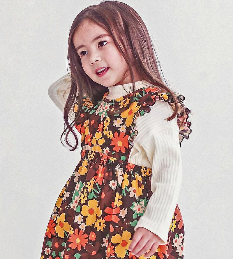 フリルフローラルワンピース・p007511 キッズ【3~8才】【ops】【ワンピース ミディ丈 ミディワンピース スリーブレス ノースリーブ フリル 花柄 フラワー 可愛い かわいい レトロ 女の子 春 秋 韓国 韓国子供服 子供 こども 子供服 こども服】【KIDS】