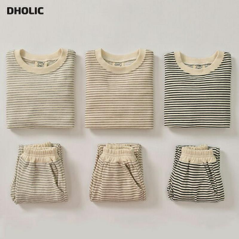 【キッズ10%OFF】ボーダースウェット上下SET u07302 キッズ 【3~8才】【SET】【韓国 ファッション セットアッ