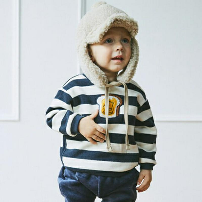 【キッズ30%OFF】裏起毛パッチボーダーTシャツ p007286 キッズ 【3~8才】【tops】【韓国 ファッション トップス Tシャツ カットソー ラウンドネック パッチ ロゴ 刺繍 女の子 男の子 ユニセックス キッズ 子供 子供用 幼稚園 通学 通園 小学生 秋 冬】【KIDS】
