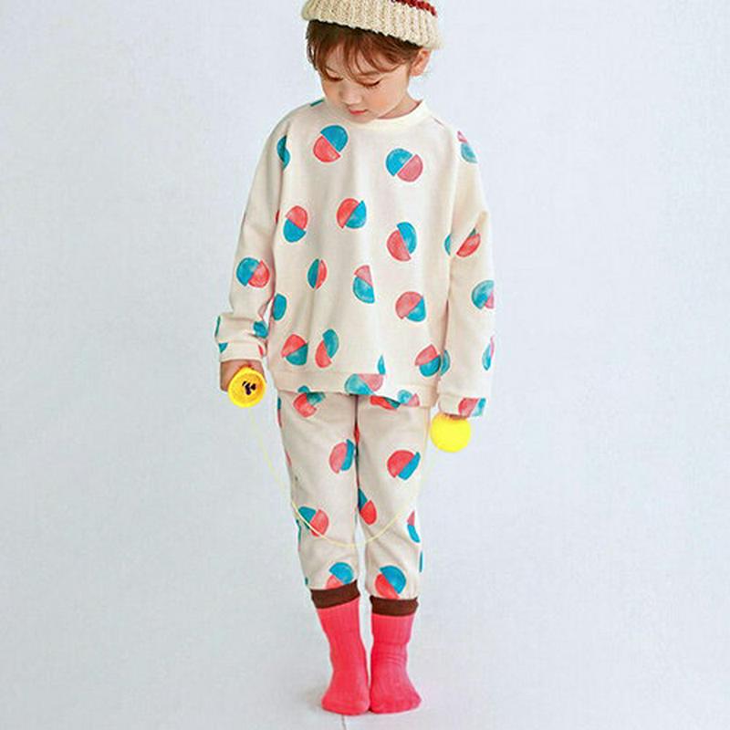 配色サークルTシャツ&パンツSET・p007649 キッズ【3~8才】【set】【セットアップ setup　トップス Tシャツ 長袖 パンツ ズボン ロングパンツ 長ズボン 総柄 カジュアル 女の子 男の子 韓国 韓国子供服 子供 こども 子供服 こども服】【KIDS】