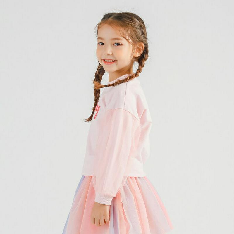 Sweety刺繍スウェット p007655 キッズ 【3~8才】【tops】【韓国 ファッション トップス スウェット トレーナー カットソー Tシャツ ラウンドネック 長袖 ロゴ 英字 女の子 キッズ 子供 子供用 幼稚園 通学 通園 小学生 春 秋 冬】【KIDS】