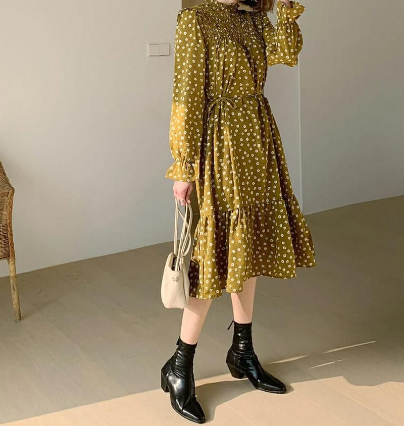 【新作10%OFF】ストラップ付シャーリング花柄ワンピース・全2色・e61462 レディース【ops】【韓国 ファッション ワン