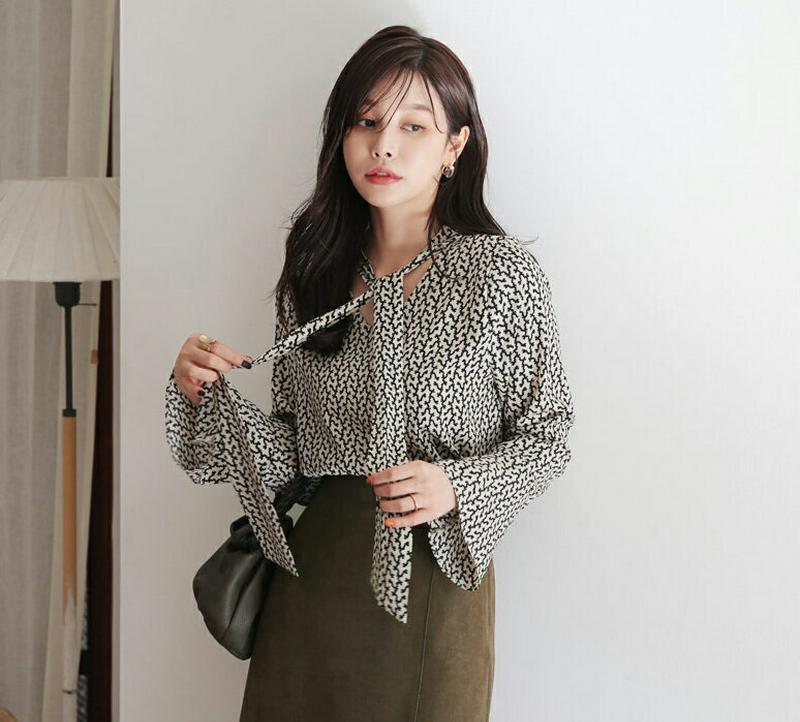 【新作10%OFF】パターンリボンブラウス・全2色・b64633 レディース【bl】【韓国 ファッション トップス ブラウス ベ