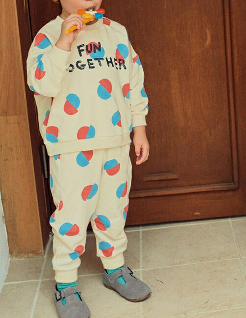 【新作10%OFF 】バイカラーパターンスウェットSET・u06726 キッズ【3~8才】【set】【セットアップ setup 