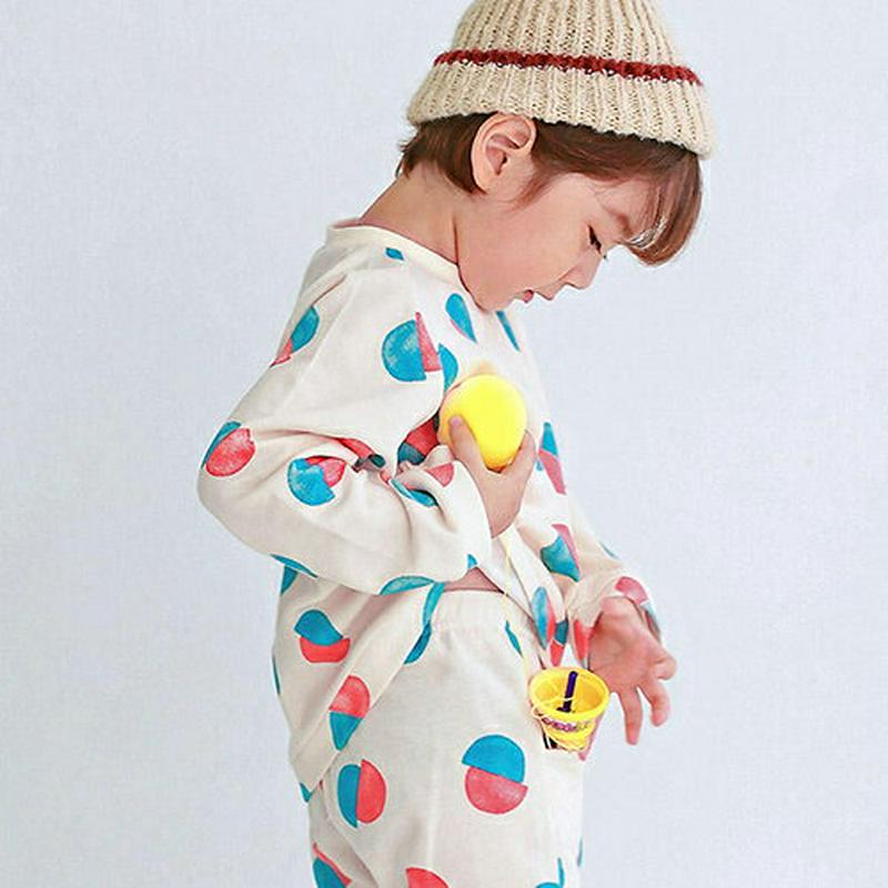 配色サークルTシャツ・p007634 キッズ【3~8才】【tops】【トップス 長袖 Tシャツ 総柄 カジュアル ラフ ロンT 女の子 男の子 春 秋 韓国 韓国子供服 子供 こども 子供服 こども服】【KIDS】