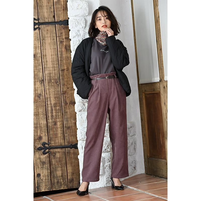 ベルト付ストレートパンツ（近藤千尋）