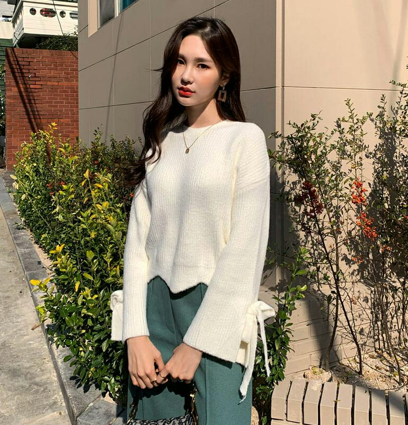 【只今10%OFF】ジグザグへムリボンニット・全4色・t61542 レディース【tops】【韓国 ファッション トップス ニット ニットトップス ロングスリーブ 長袖 リボン スリット リブ クロップド丈 短丈 ジグザグ ジグザグカット ユニーク ガーリー かわいい 秋 冬】