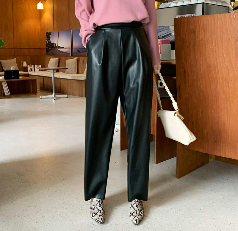 【新作10%OFF】裏起毛レザー調パンツ・全2色・b64763 レディース【pt】【韓国 ファッション ボトムス ズボン パンツ