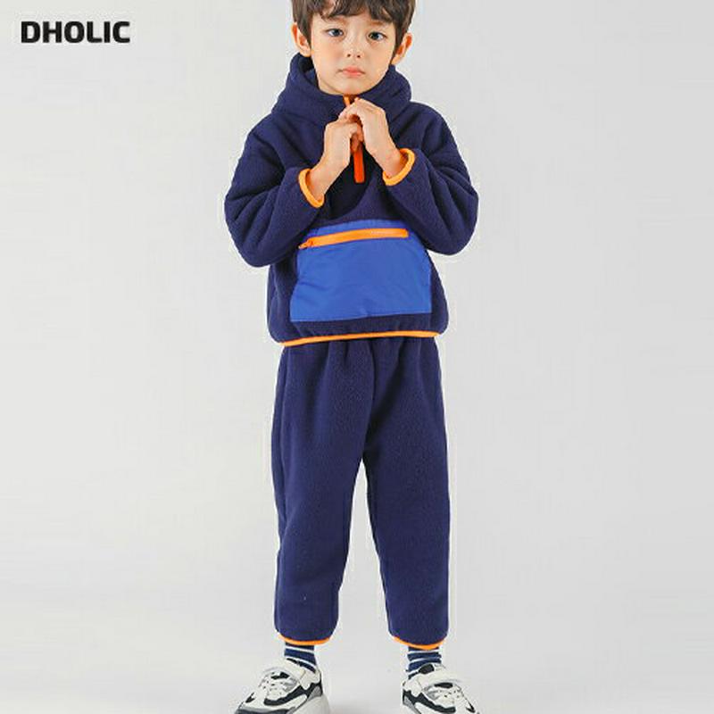 ボアライニング配色上下SET・p007844 キッズ【3~8才】【set】【セットアップ setup 上下 トップス 長袖 パーカー フーディ フーディー パンツ ズボン ボア カジュアル 女の子 男の子 冬 韓国 韓国子供服 子供 こども 子供服 こども服】【KIDS】