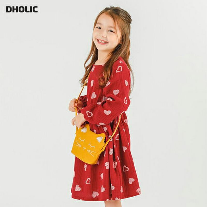 ポシェット付裏起毛花柄ワンピース・p007656 キッズ【3~8才】【ops】【ワンピース ミディ丈 ミディワンピース 長袖 ハート 花柄 ポシェット 裏起毛 可愛い かわいい 女の子 冬 韓国 韓国子供服 子供 こども 子供服 こども服】【KIDS】