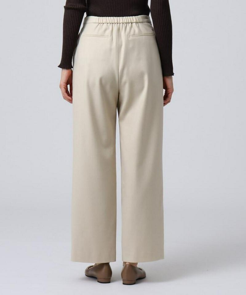 ストレッチセミワイドパンツ