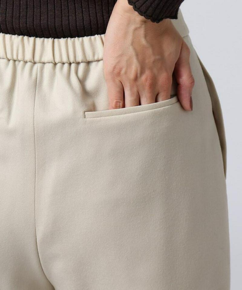 ストレッチセミワイドパンツ