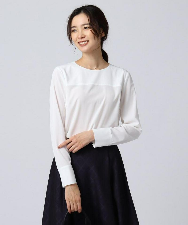 ヴィヨンデシンブラウス