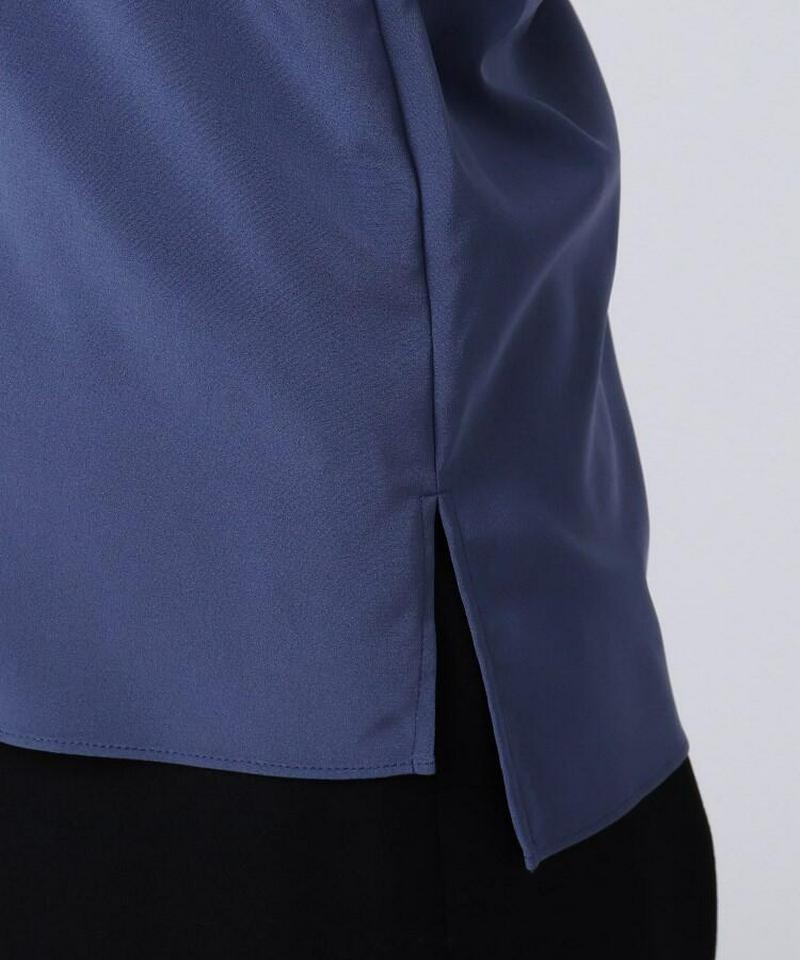 ヴィヨンデシンブラウス