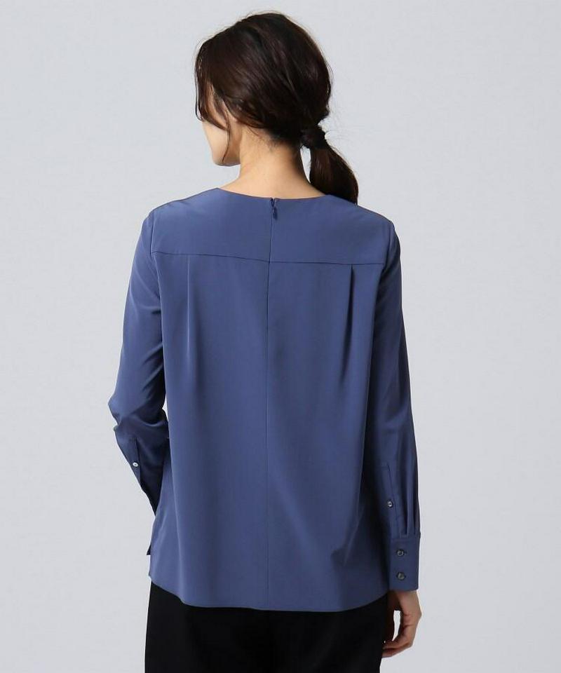 ヴィヨンデシンブラウス