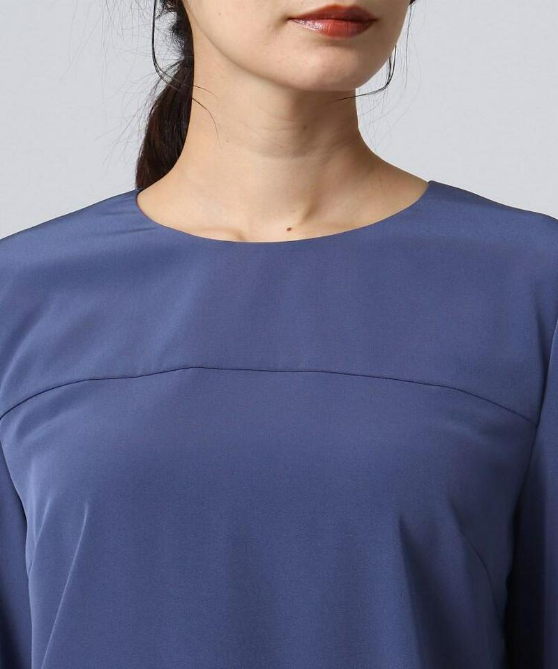 ヴィヨンデシンブラウス