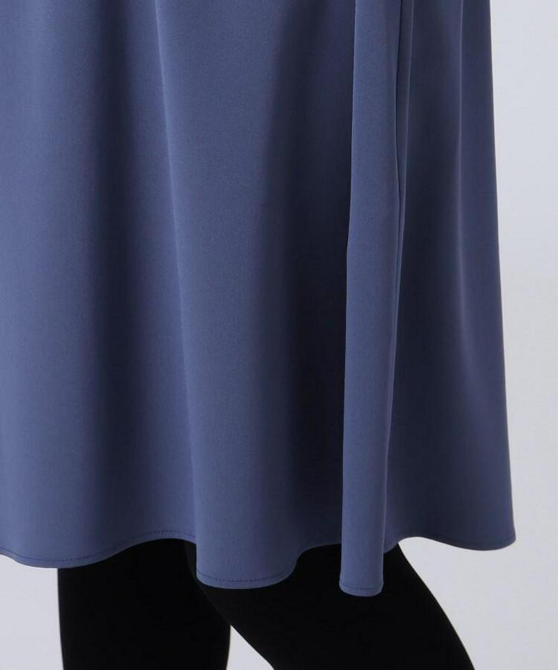 ヴィヨンデシンメタルバーワンピース