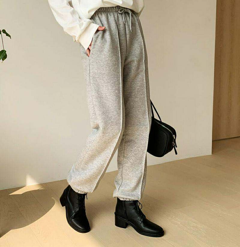 裏起毛ジョガーパンツ・全3色・b56135 レディース【pt】【韓国 ファッション ボトムス ズボン パンツ ロングパンツ ジョガー ジョガーパンツ 裏起毛 センタープレス ストレート シンプル 単色 無地 カジュアル 楽ちん ラフ 秋 冬】