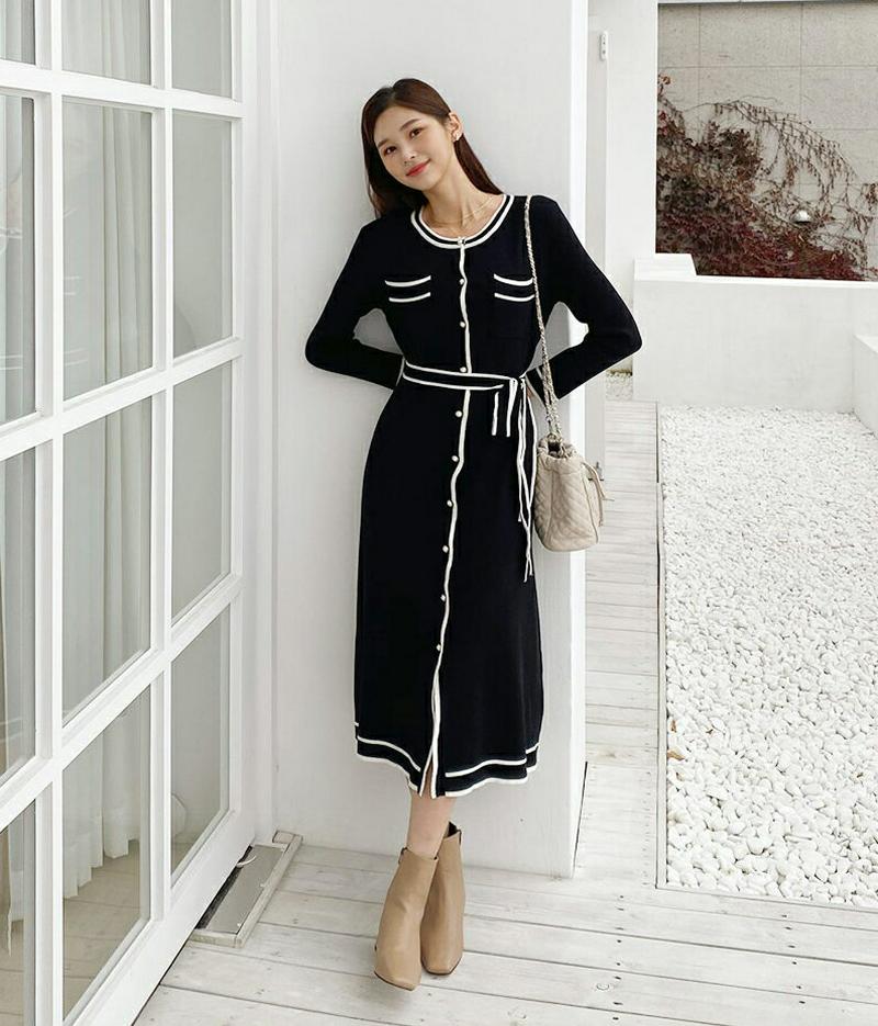 ストラップ付ニット配色ワンピース・全2色・e56121 レディース【ops】【韓国 ファッション ワンピース ロングワンピース ニットワンピース 長袖 ロングスリーブ ラウンドネック 配色 ポケット パール ボタン フレア シンプル 大人 上品 フェミニン 秋 冬】