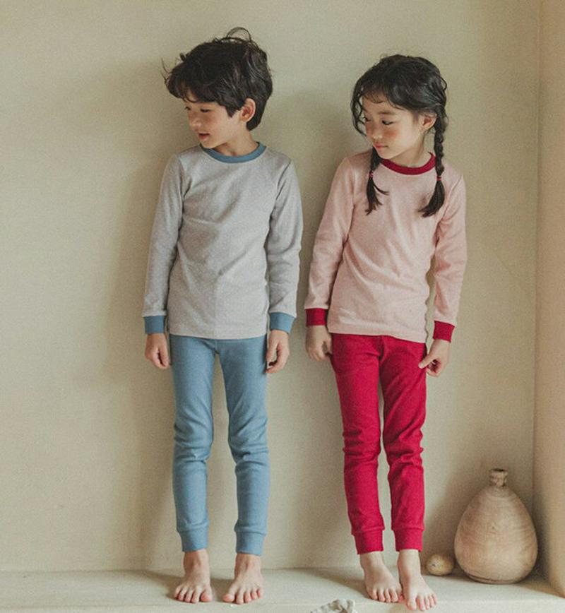 【キッズ30%OFF】ドットコントラストパジャマSET(グレー/ブルー)・p008017 キッズ【3~8才】【uw】【パジャマ ルームウェア 部屋着 セット set 上下 ドット柄 トップス パンツ ズボン 長袖 女の子 男の子 韓国 韓国子供服 子供 こども 子供服 こども服】【KIDS】