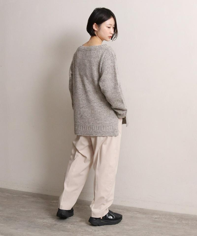 ECOLOGYボートネックスリットプルオーバー（cardo fabrica）