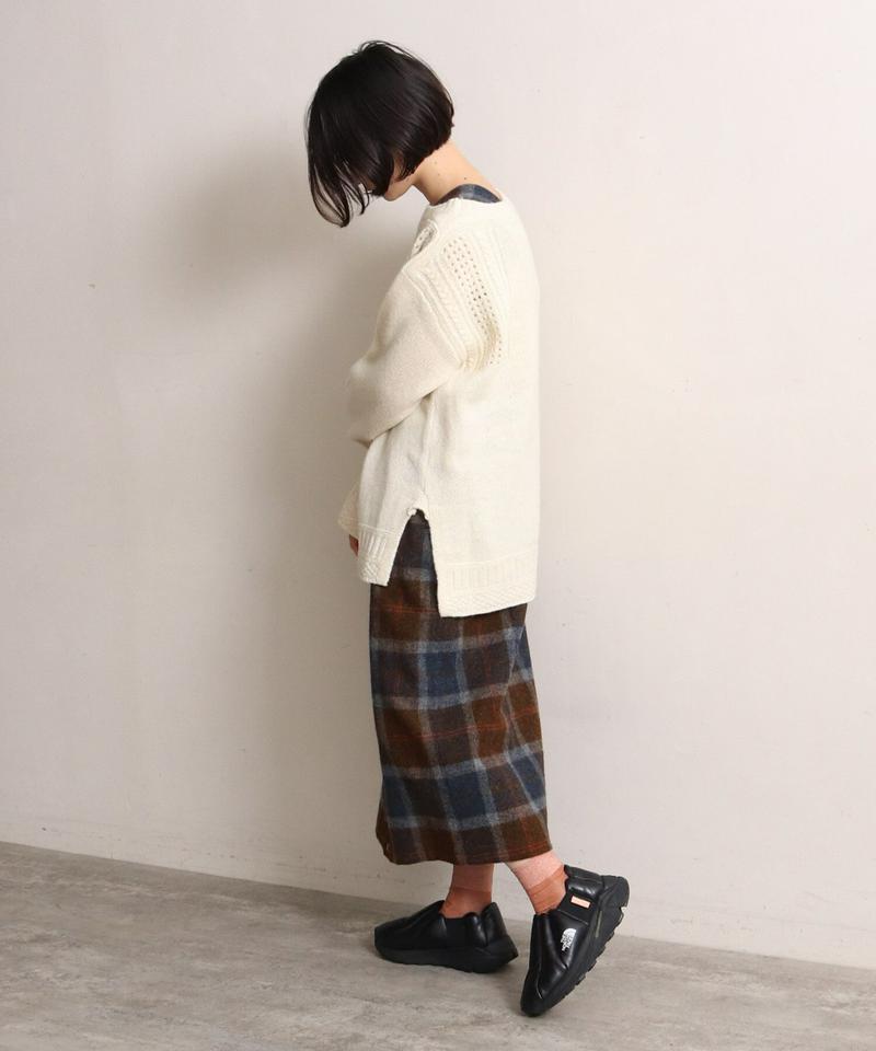 ECOLOGYボートネックスリットプルオーバー（cardo fabrica）