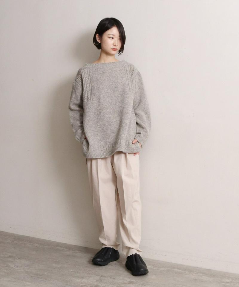 ECOLOGYボートネックスリットプルオーバー（cardo fabrica）