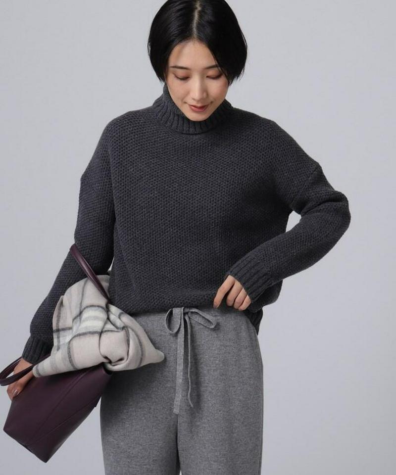 シルクカシミヤタートルネックニット
