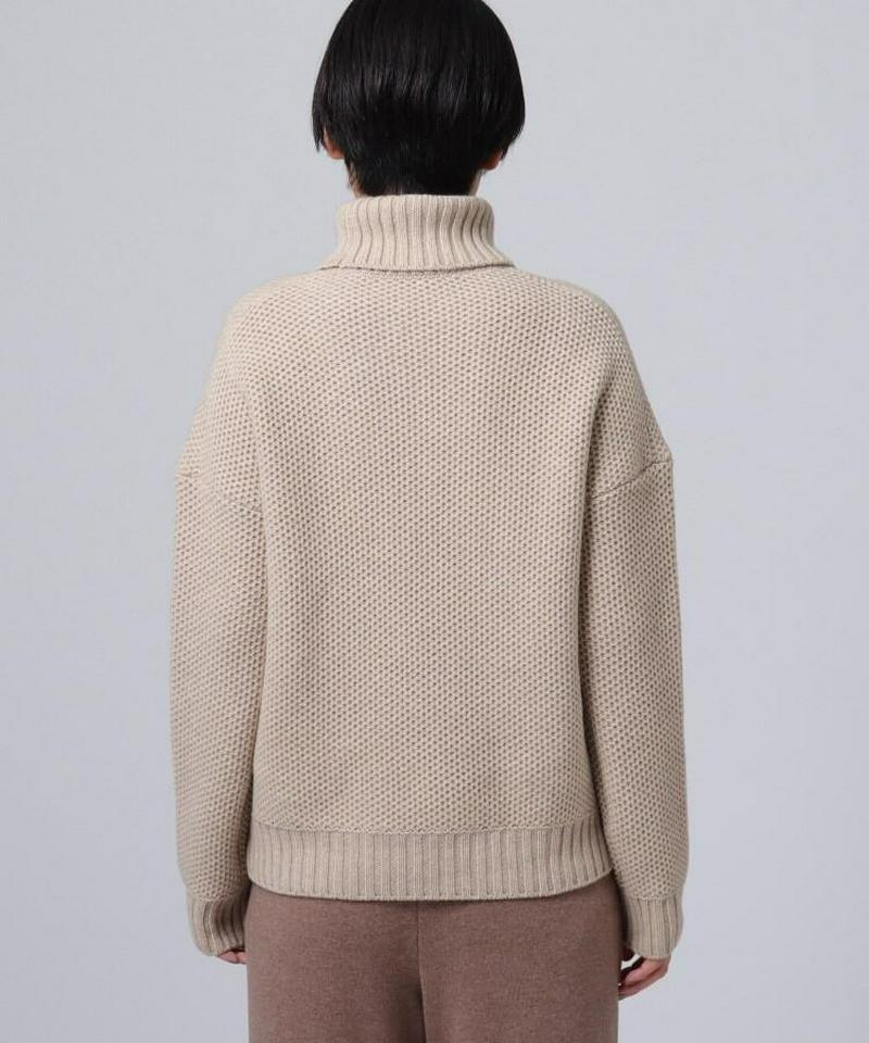 シルクカシミヤタートルネックニット