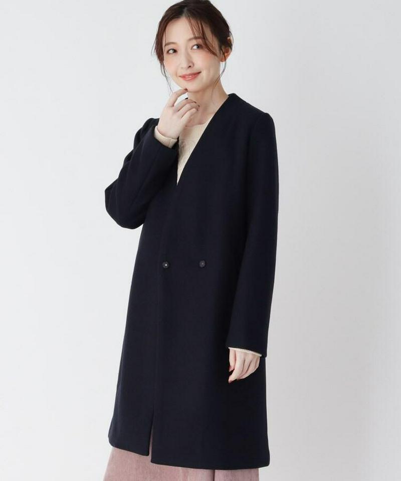 Vネックダブルブレステッド比翼コート