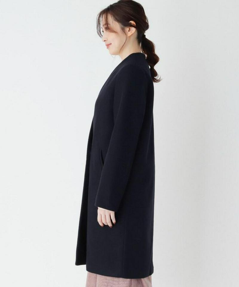 Vネックダブルブレステッド比翼コート