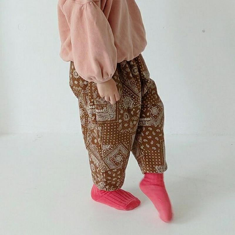 【キッズ30%OFF】裏起毛ペイズリーパンツ・u08319 キッズ【3~8才】【pt】【パンツ ズボン ロングパンツ 長ズボン ペイズリー柄 裏起毛 カジュアル ラフ ウエストゴム 女の子 男の子 冬 韓国 韓国子供服 子供 こども 子供服 こども服】【KIDS】