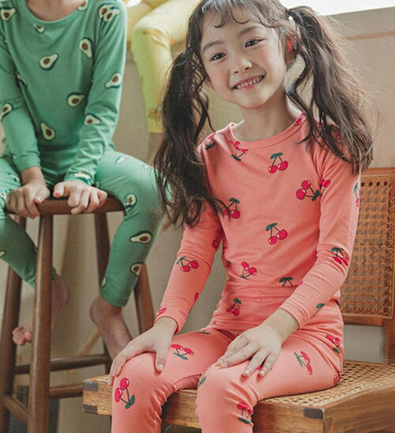 【只今30%OFF】フルーツパジャマSET(ピンク)・p008220 キッズ【3~8才】【uw】【パジャマ ルームウェア 部屋着 トップス パンツ 長袖 さくらんぼ サクランボ かわいい 可愛い ガーリー 女の子 韓国 韓国子供服 子供 こども 子供服 こども服】【KIDS】【rw】
